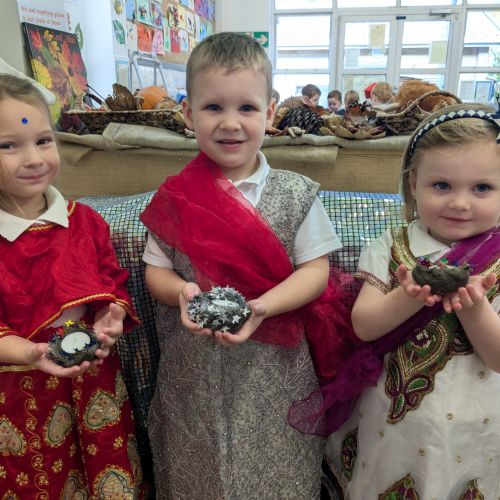 Diwali Dressing Up and Indian Snack